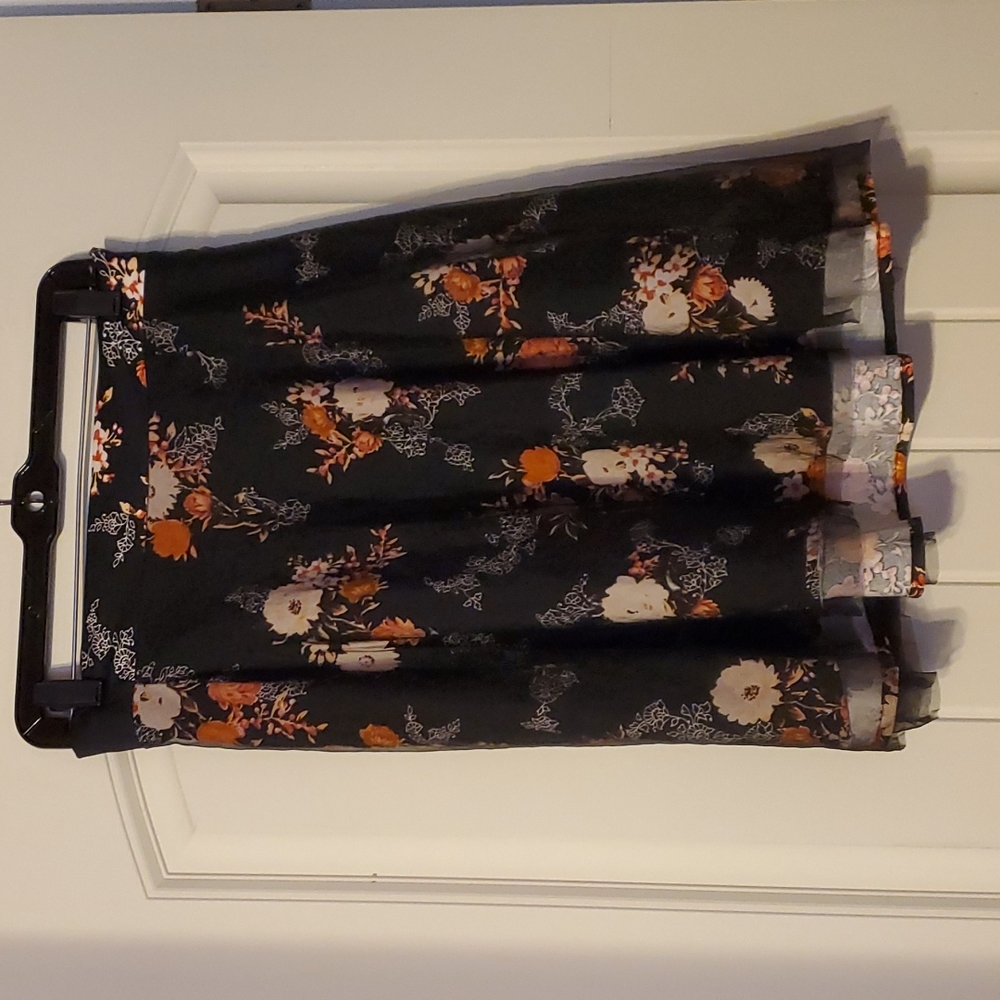 Torrid Brand Skirt Black with orange and cream floral detail